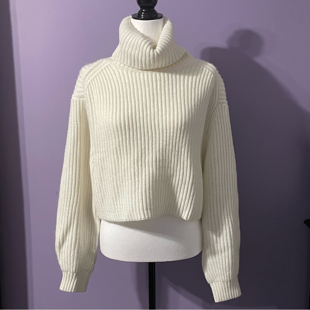 Ardene Cream Cropped Cowl Neck Knit Pullover Size XS